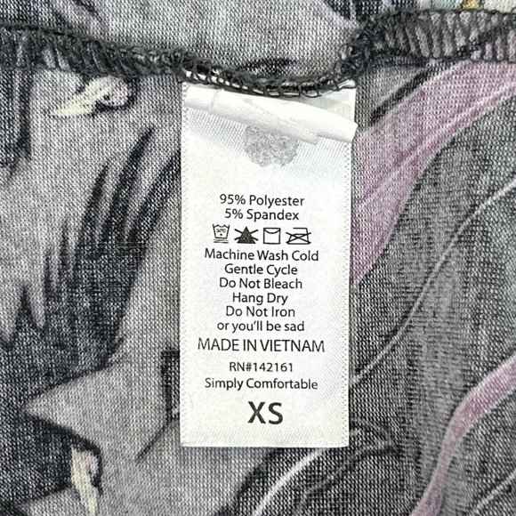 LuLaRoe Womens XS Disney Sleeping Beauty Maleficent Villain Tunic‎ Blouse Shirt - Picture 9 of 12